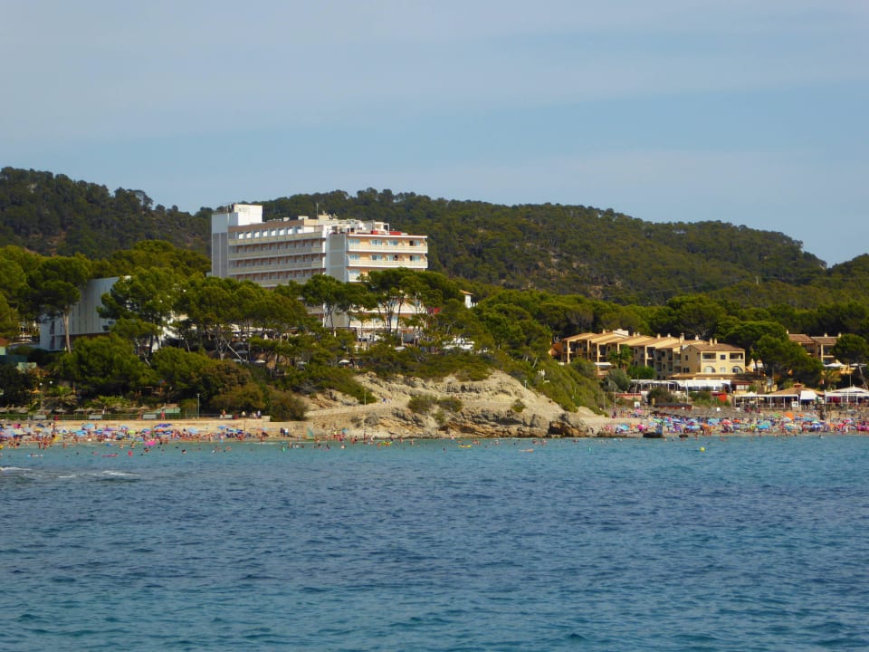 Das Hotel vom Meer aus Universal Hotel Lido Park & Spa