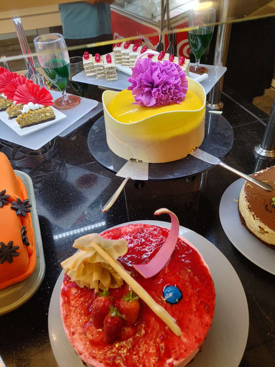 Gastro Side Royal Palace Hotel & Spa