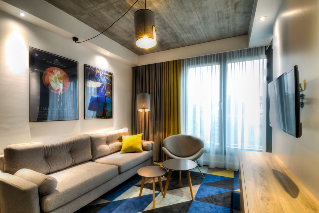 Zimmer Aparthotel Lwowska 1