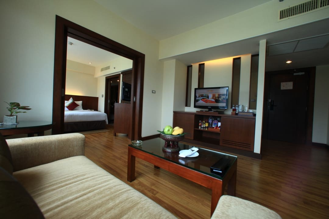 Zimmer Ramada Plaza by Wyndham Bangkok Menam Riverside