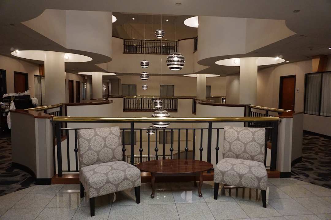 Sonstiges Wyndham Garden Baronne Plaza