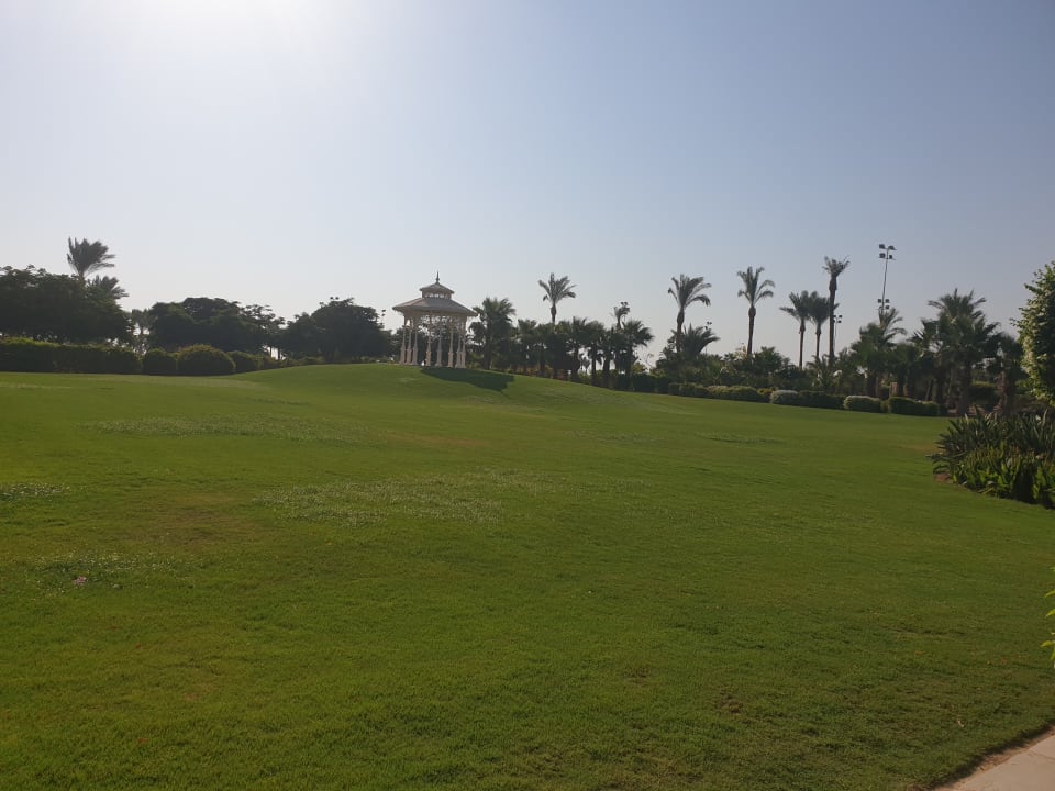 Gartenanlage Steigenberger ALDAU Beach Hotel