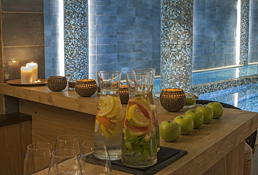 Sonstiges Domes Noruz Chania, Autograph Collection