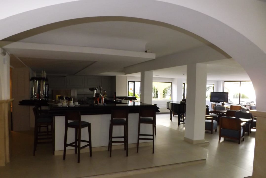 Pianobar R2 Lago Playa Park