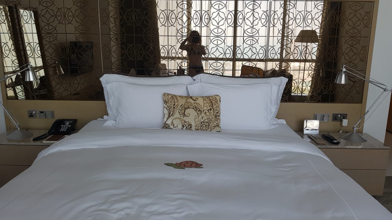 Zimmer Conrad Abu Dhabi Etihad Towers