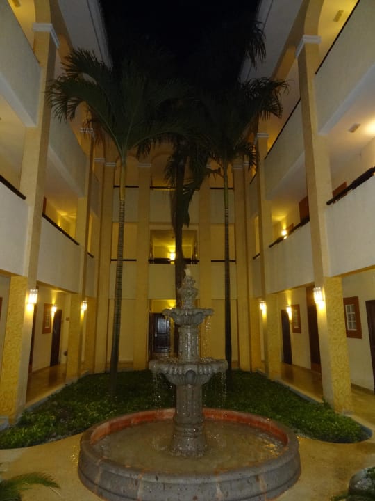 Aufgang in die Zimmer Royal Suites TRS Yucatan Hotel - Adults only
