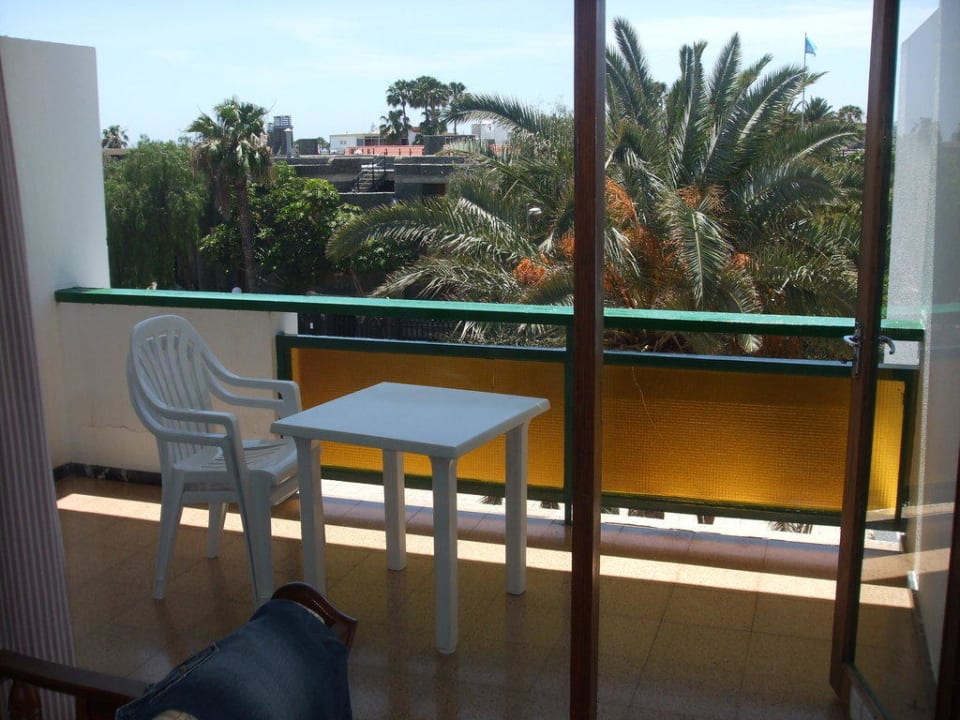 Balkon zur Straße Hotel El Palmar