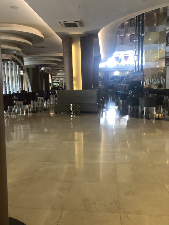 Lobby Dream World Aqua Hotel