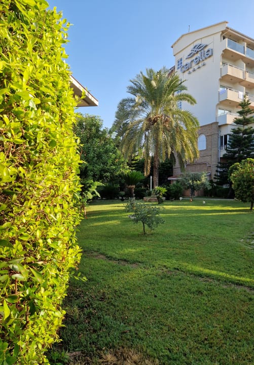 Gartenanlage Seaden Corolla Hotel