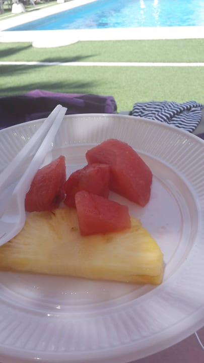 Gratis Obst am Pool Eix Alcudia Hotel