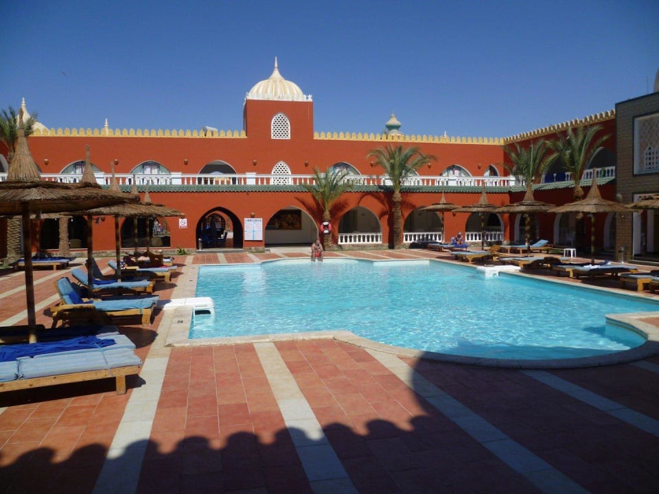 200er Bereich am Tag Pickalbatros Alf Leila Wa Leila Resort - Neverland Hurghada