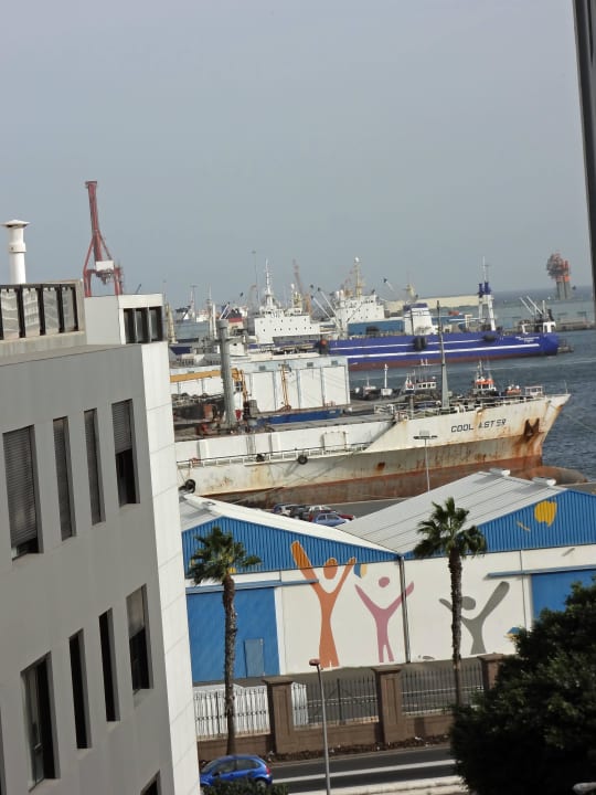 Von der Sonnenterrasse Hotel Pujol