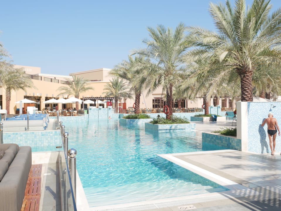 Pool DoubleTree by Hilton Resort & Spa Marjan Island