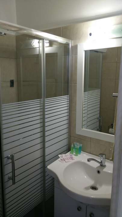 Zimmer Hotel Armon Yam