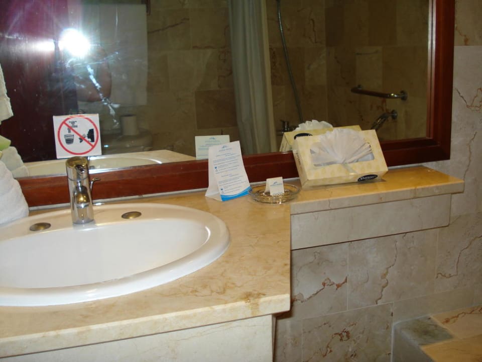 Bad bei Ankunft  Grand Paradise Playa Dorada