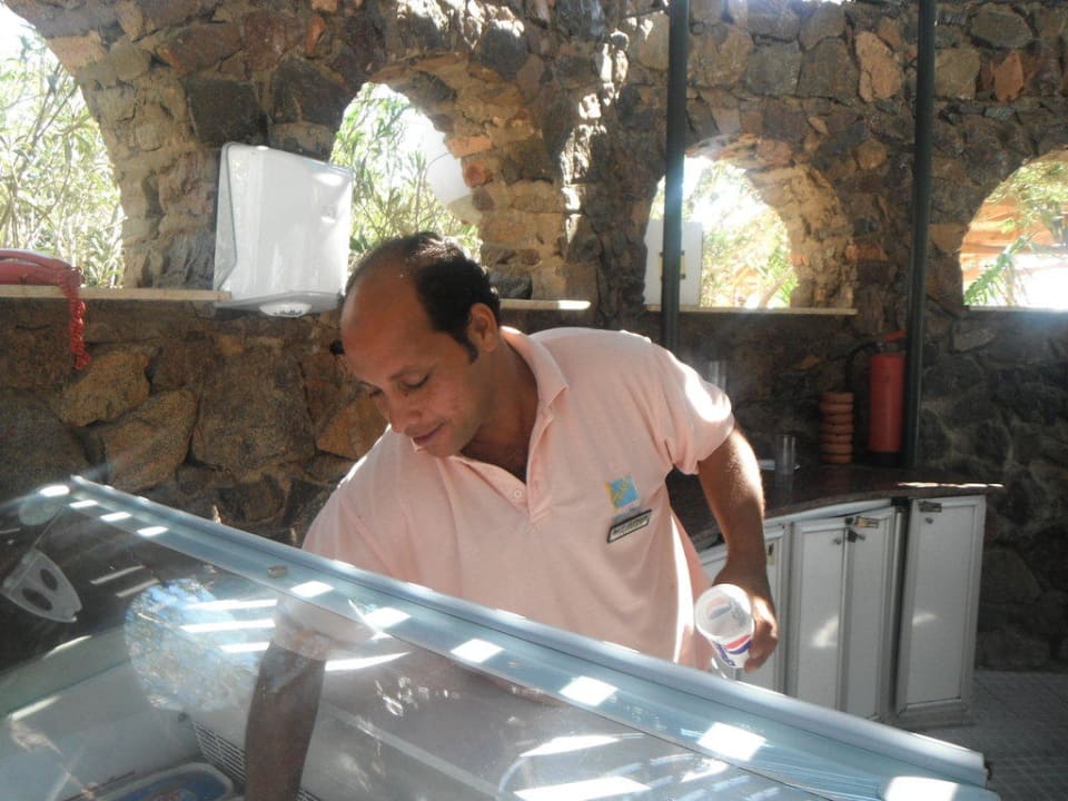 Ayman Giftun Azur Resort