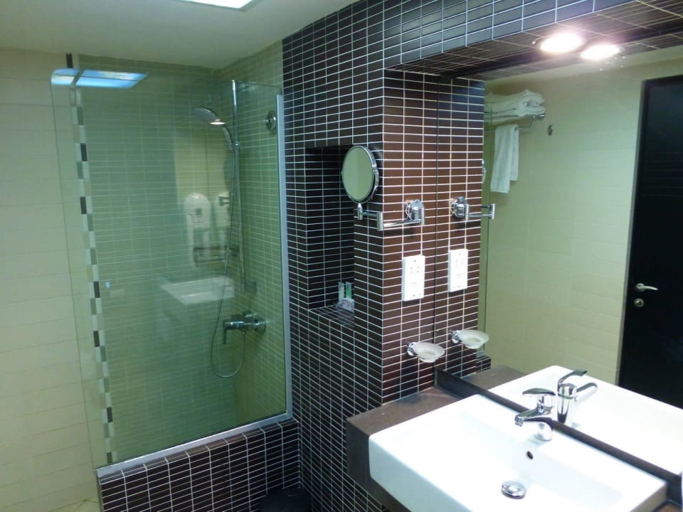 Zimmer 243 Parsian Evin Hotel