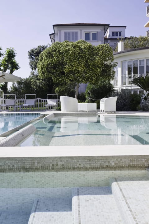 Swimming Pool Hotel Il Negresco Hotel Il Negresco