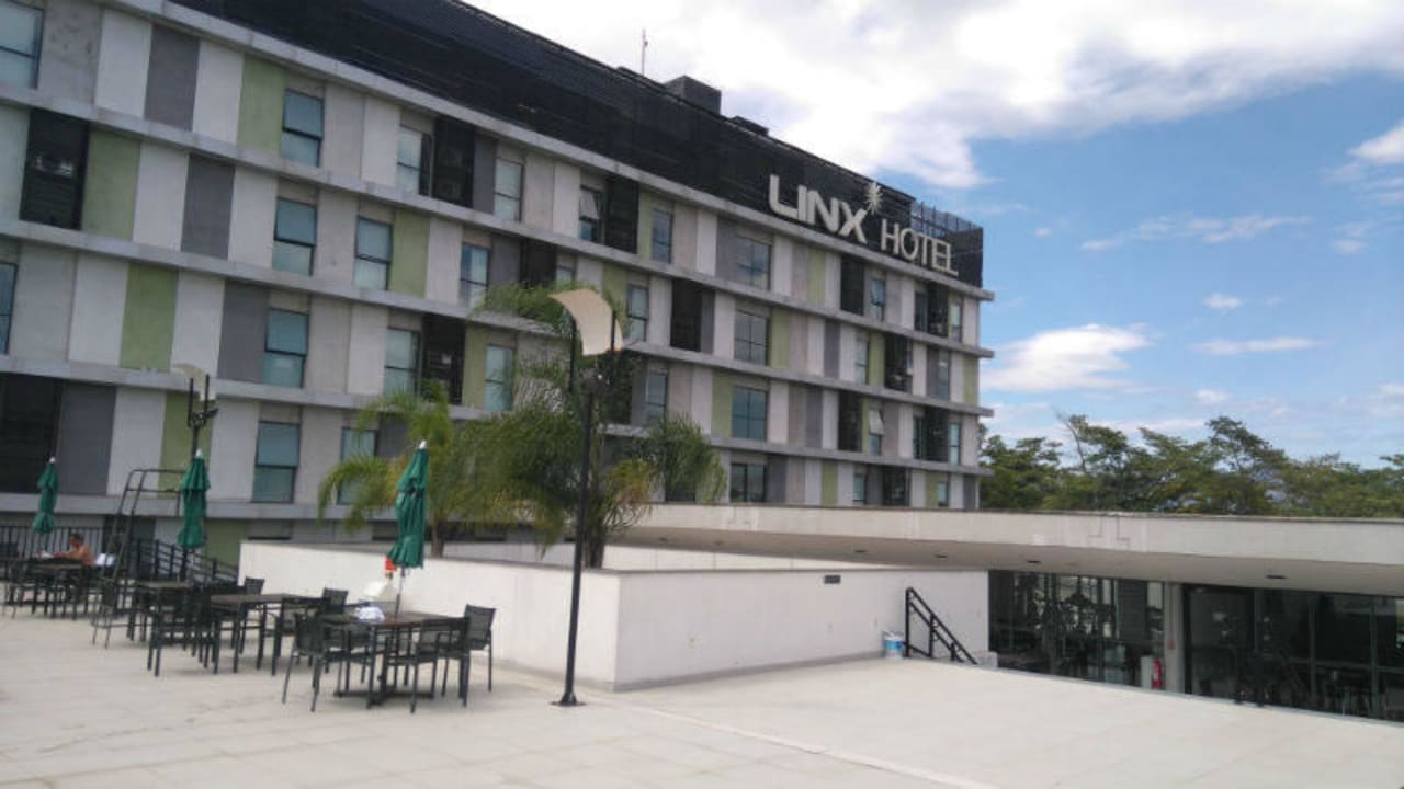 Widok na hotel  Linx Hotel International Airport Galeão