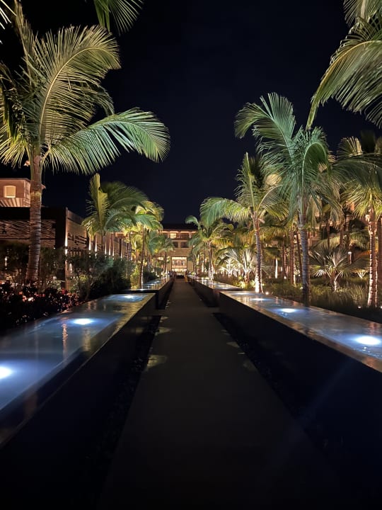 Außenansicht Lopesan Costa Bávaro Resort, Spa & Casino