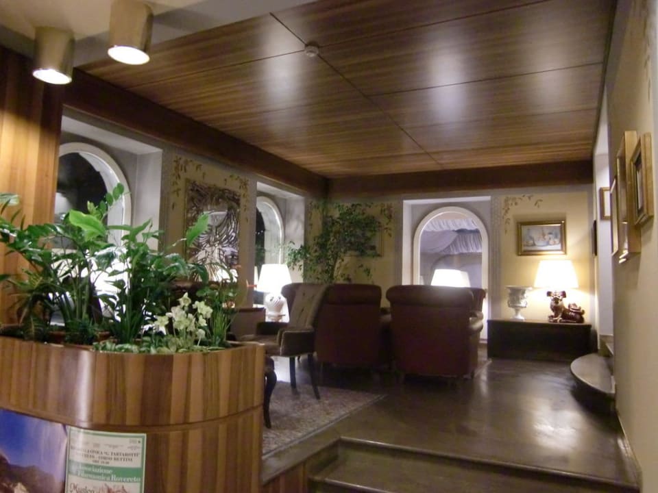 Schön und gediegen Hotel Rovereto