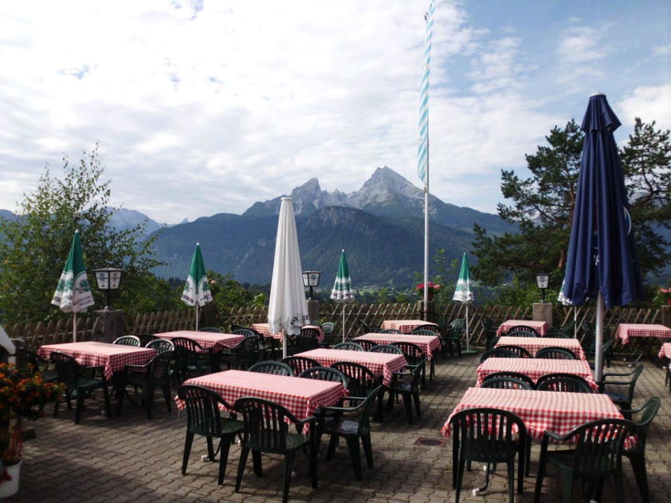 Terrasse mit Blick auf den Watzmann Berggasthof Oberkälberstein