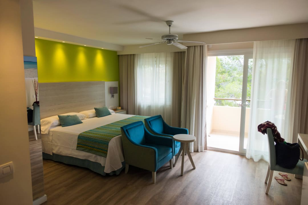 Frisch renoviertes Superior-Zimmer Valentin Somni Hotel & Suites