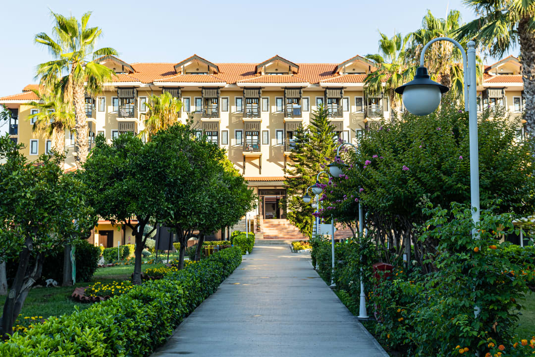 Gartenanlage Club Hotel Phaselis Rose