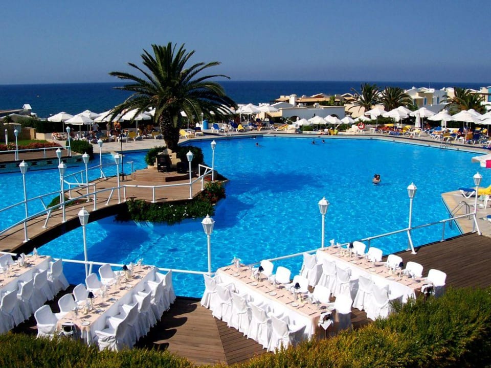 Dinner am Pool Knossos Royal