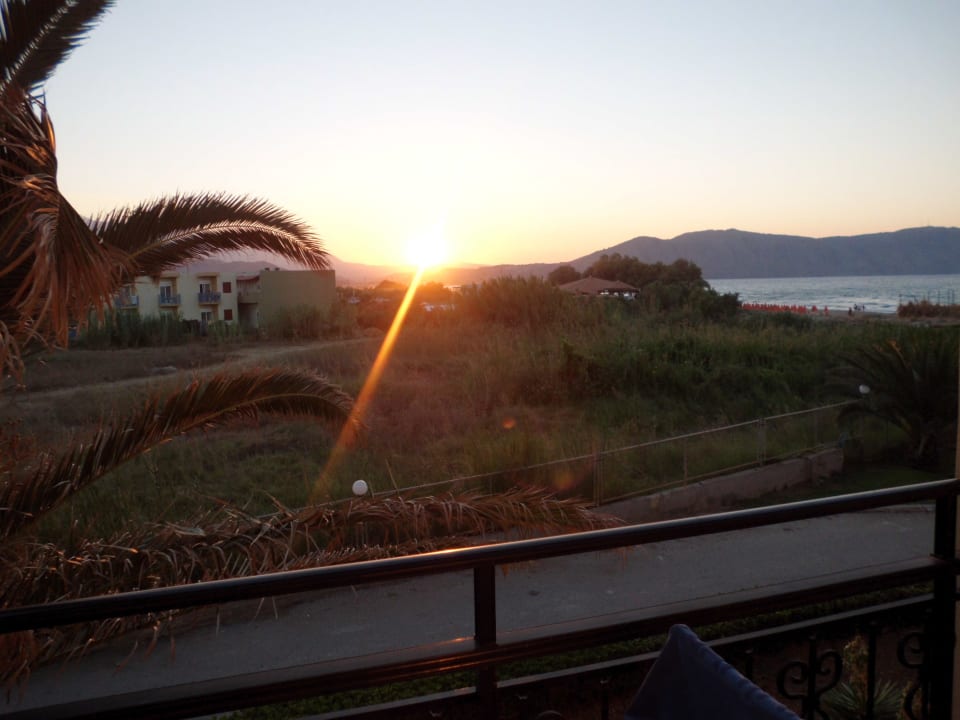 Blick vom Balkon Vantaris Luxury Beach Resort