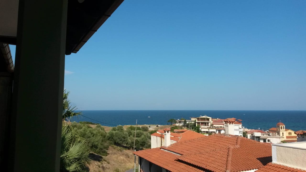 Ausblick GreenHill Holiday Suites Sarti