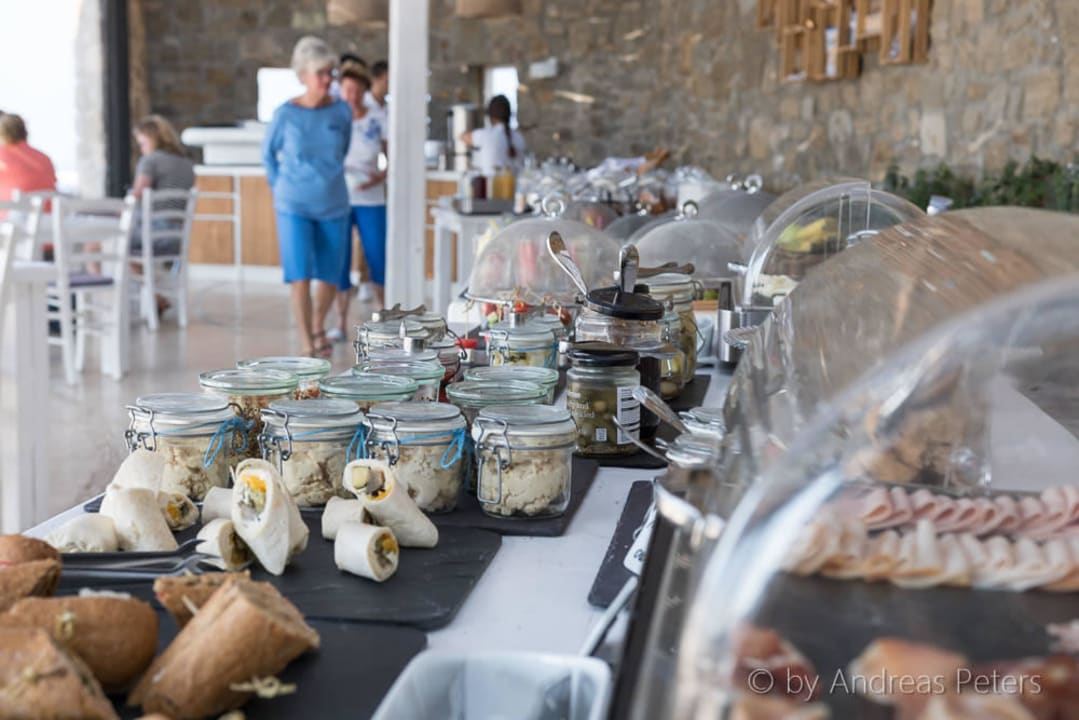 Sehr grosse Auswahl beim Frühstücksbuffet Rocabella Mykonos Hotel & Spa