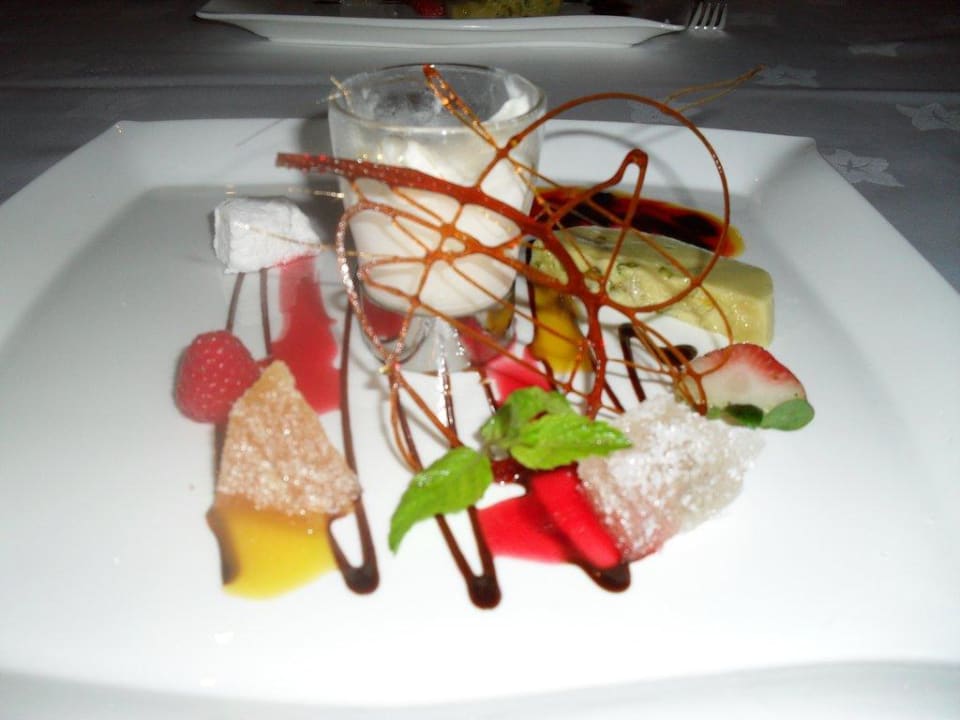 Nachspeise Al Maha, A Luxury Collection Desert Resort & Spa