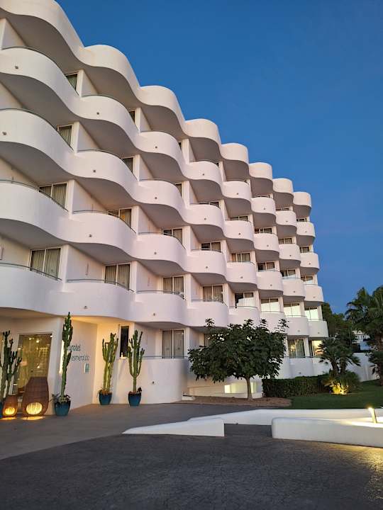 Außenansicht Inturotel Cala Esmeralda