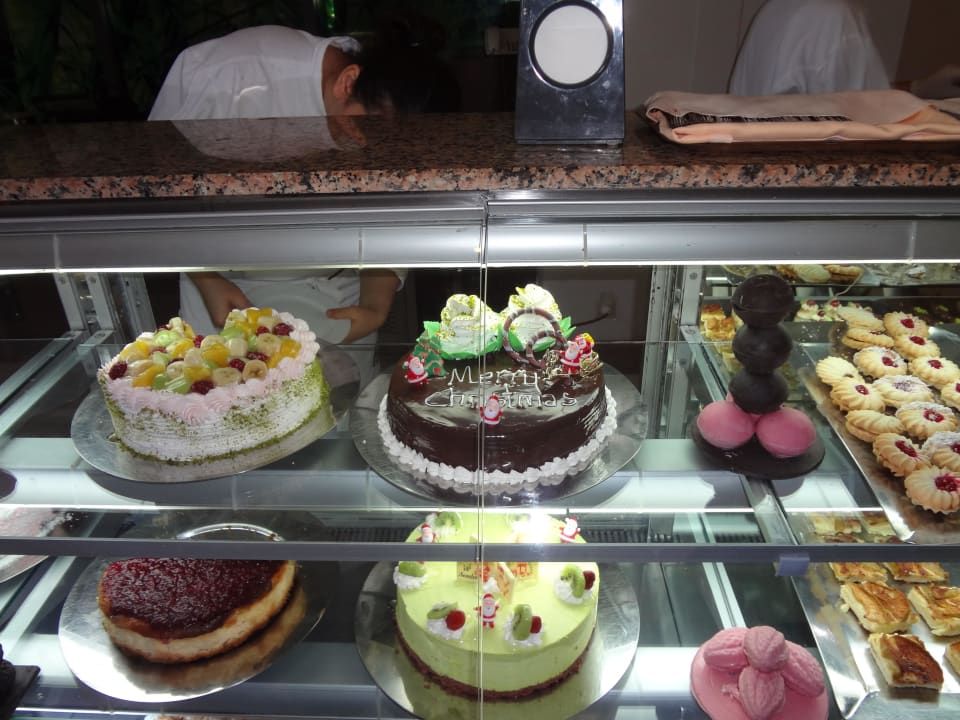 Reichhaltiges Kuchenbuffet Limak Lara Deluxe Hotel & Resort