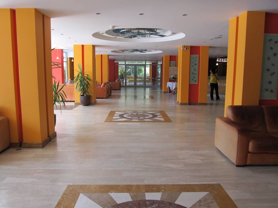 Lobby HVD Viva Club Hotel