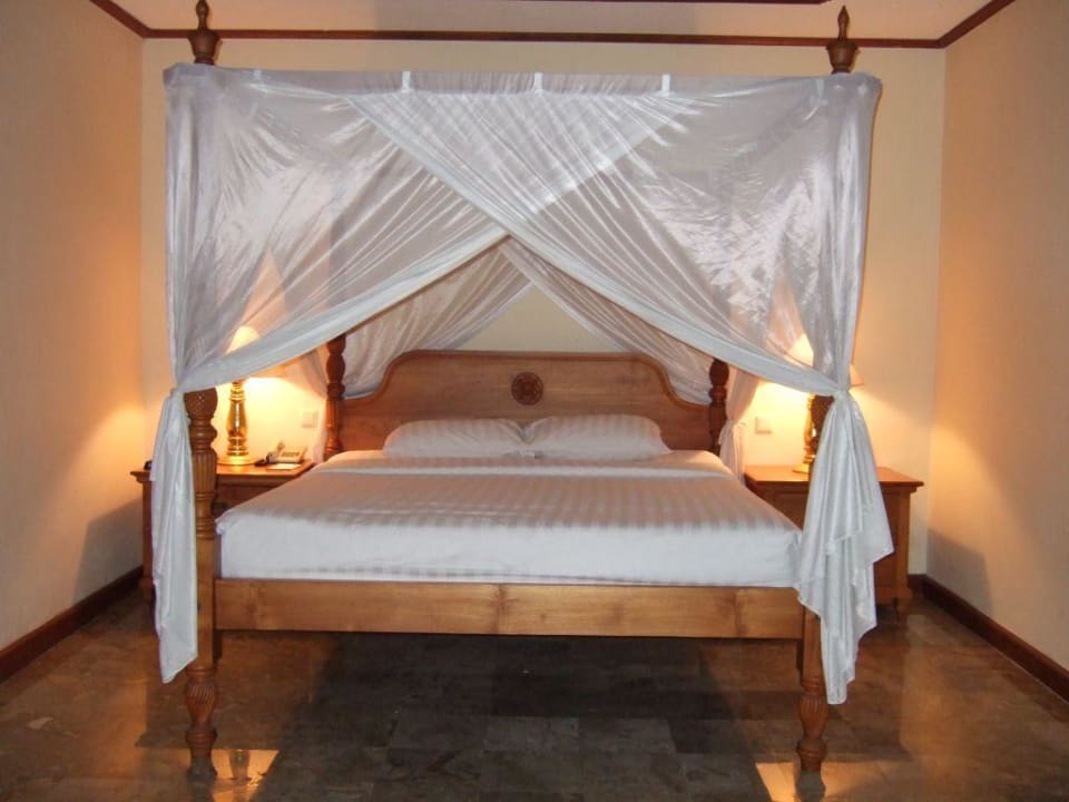 Clubzimmer Puri Santrian