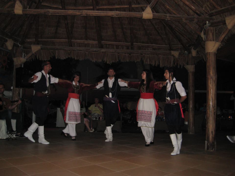 Wieczór Kreteński High Beach Resort