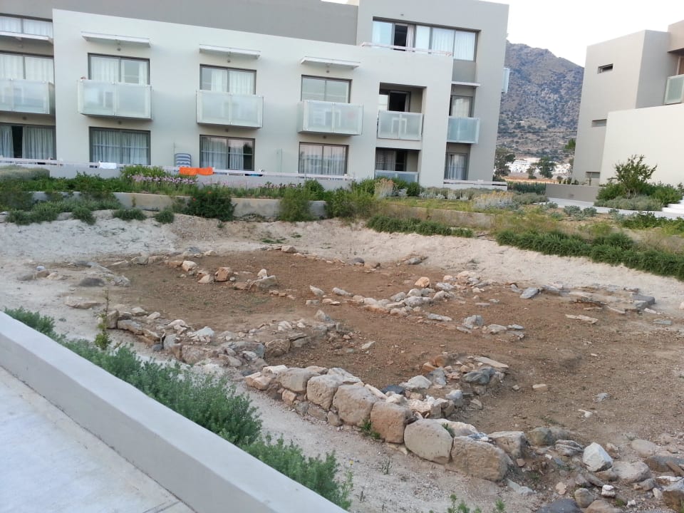 Was für ein tolles und tiefes Loch! Akti Palace Resort & Spa