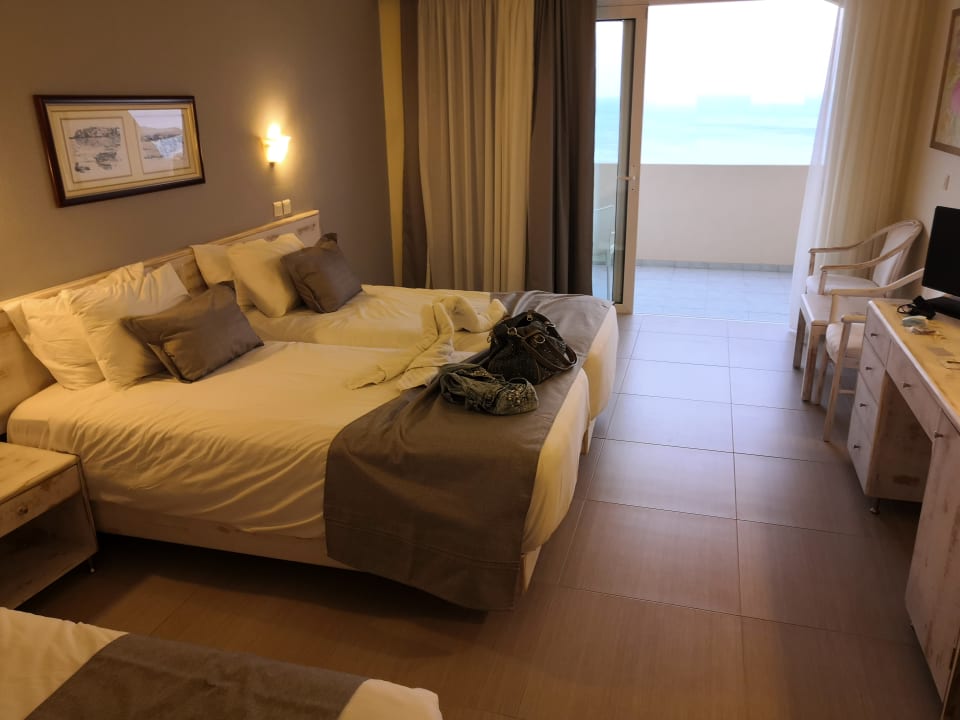 Zimmer Hotel Kalithea Horizon Royal