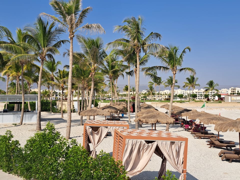 Strand Salalah Rotana Resort