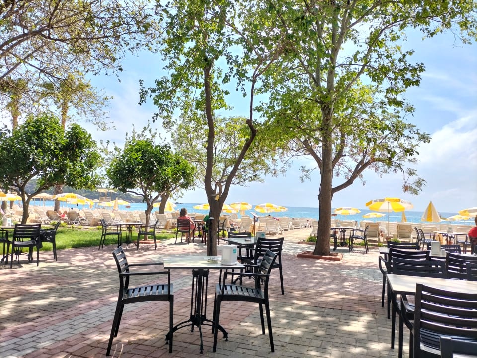 Strand Hotel Gardenia Beach