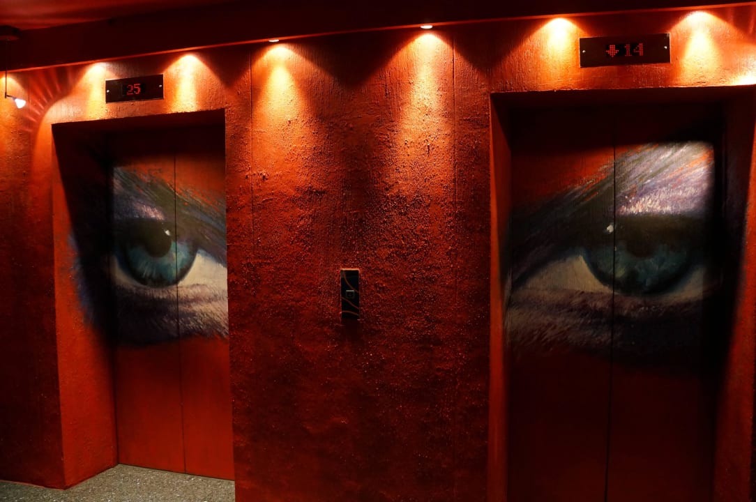 Lift bei der Bar Siam@Siam Design Hotel Bangkok