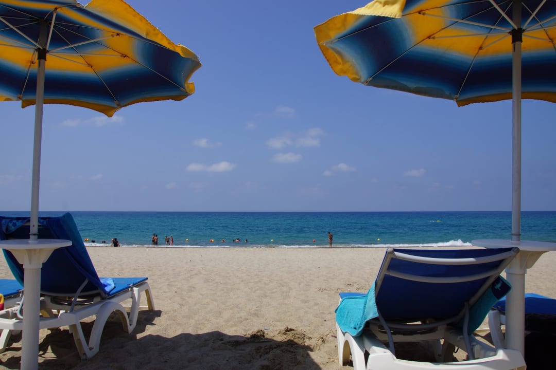 Viel Platz am Strand Hotel Costa Verde