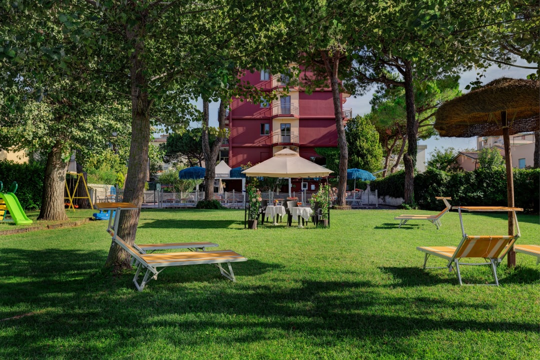 Gartenanlage Hotel Frank