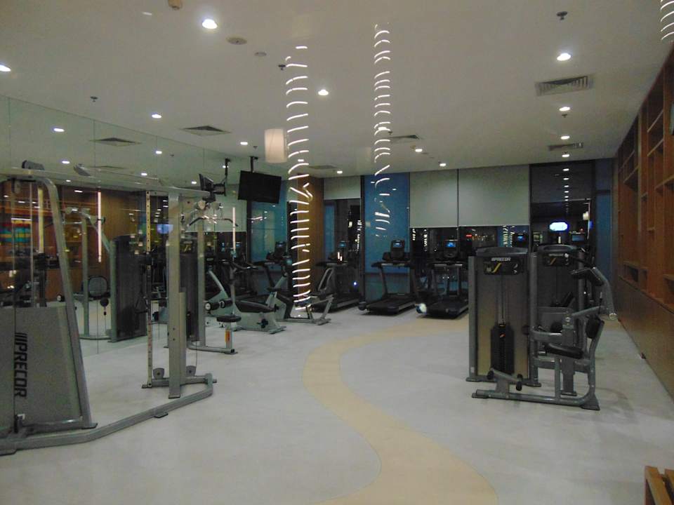 Sport & Freizeit Holiday Inn & Suites Saigon Airport