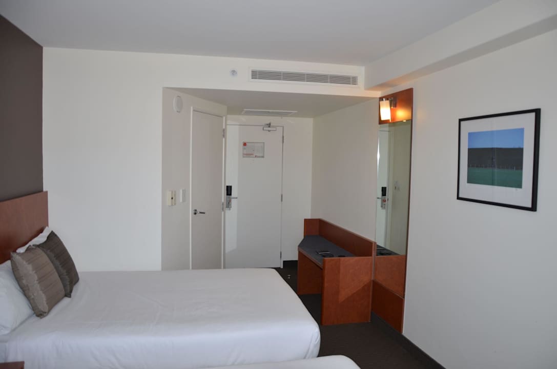 Izba a postele ibis Christchurch Hotel