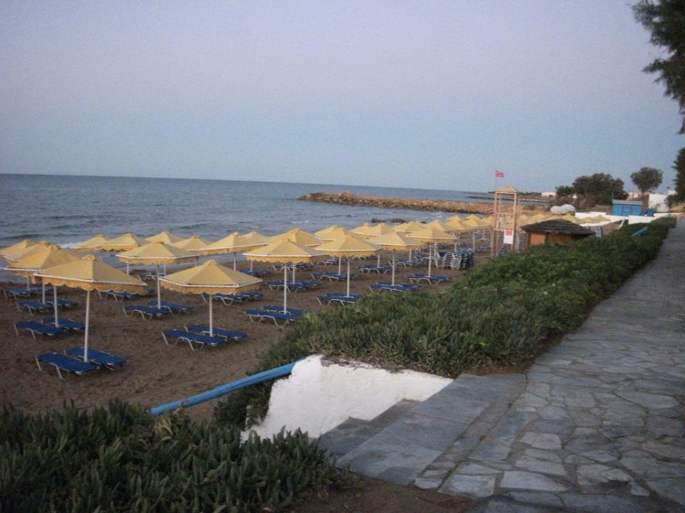 Strand Mitsis Rinela