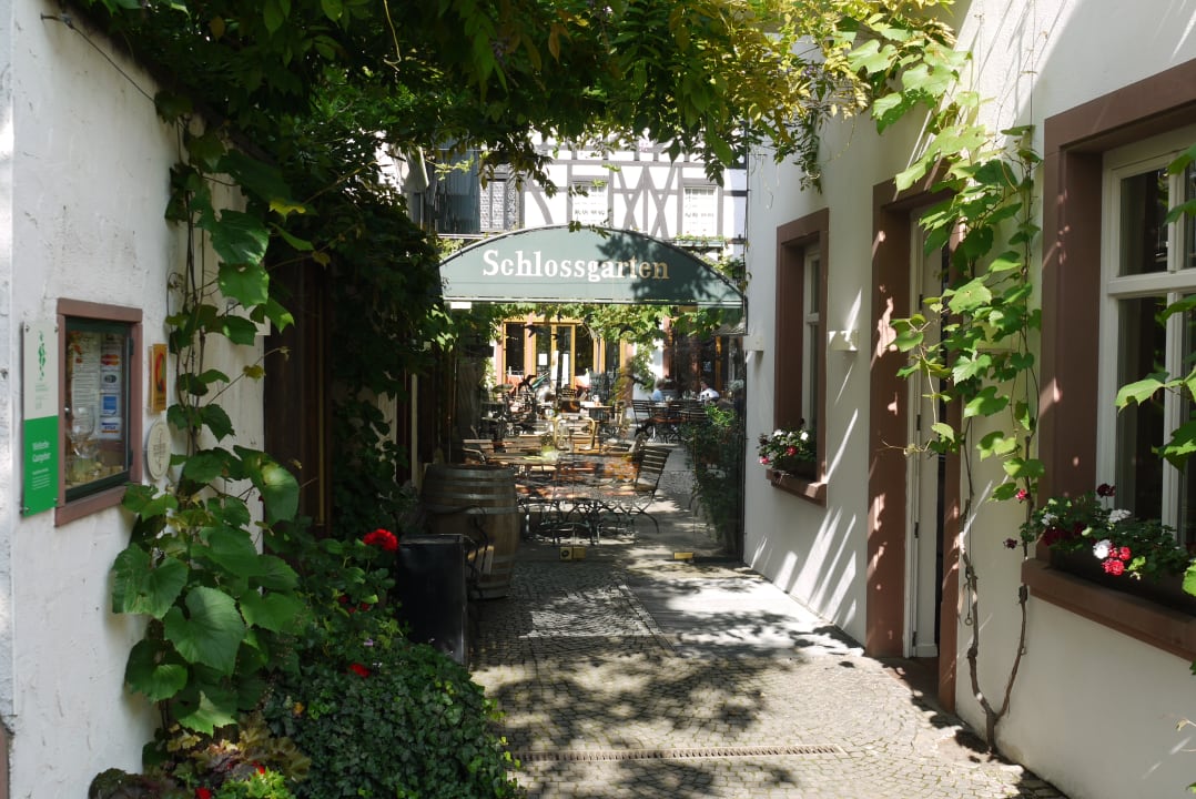 Sonstiges Breuers Rüdesheimer Schloss