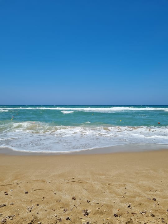 Strand Anissa Beach & Village